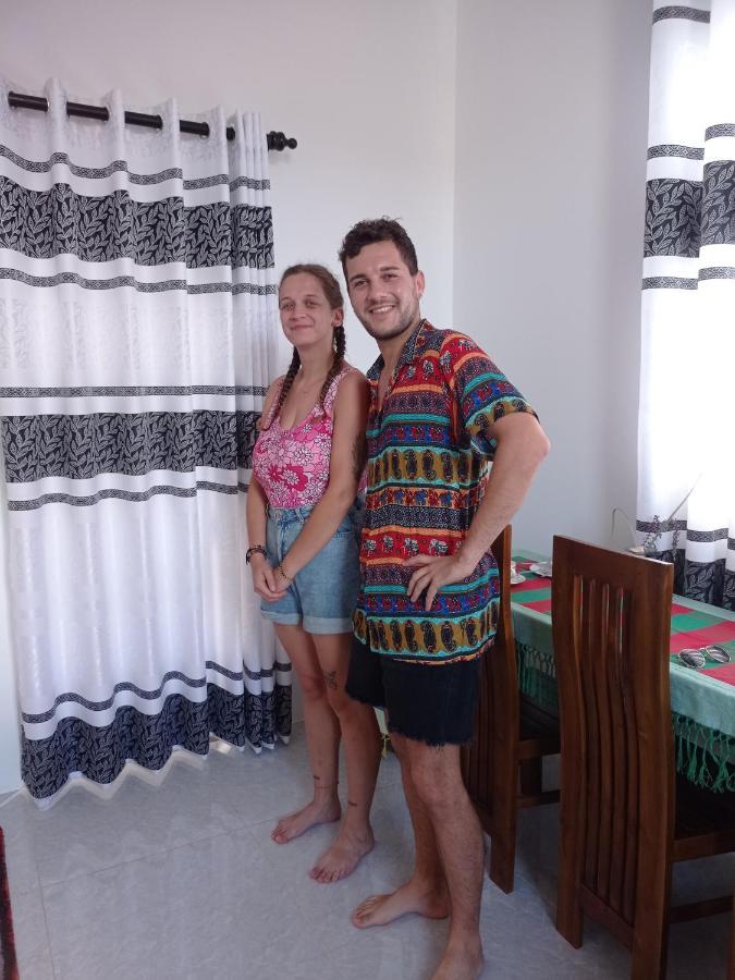Dev House Lägenhet Unawatuna Exteriör bild